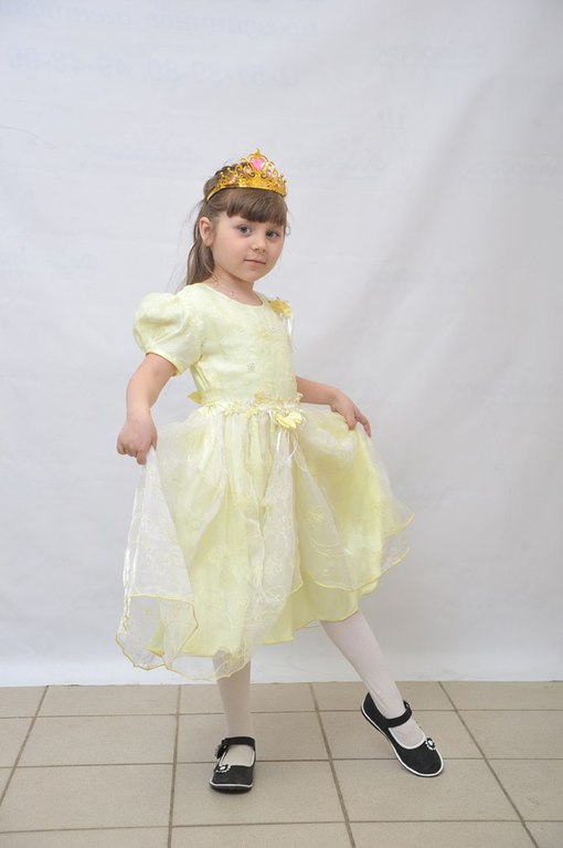 Костюм: Платье лимонного цвета г. Киров