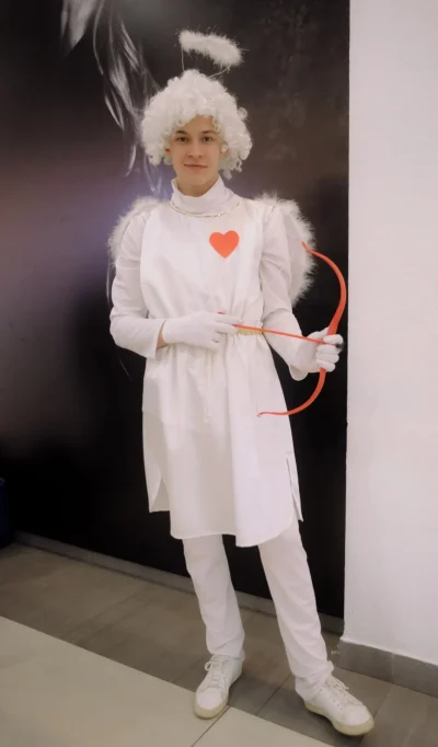 Ангелочек, купидон.