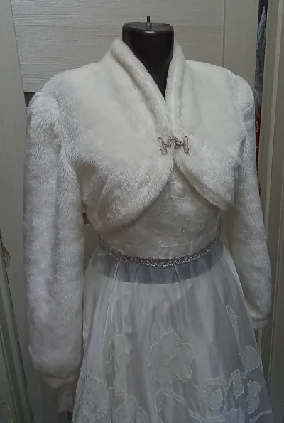 Шубки белые