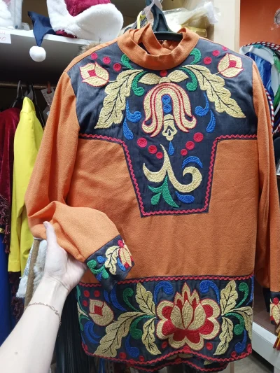 Рубашка народная, с вышивкой.