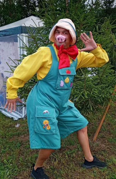 Костюм фунтика