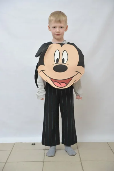 Костюм: Микки Маус