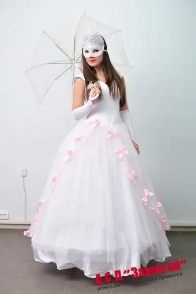 Костюм:Вечернее платье