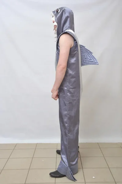 Костюм:  Акула