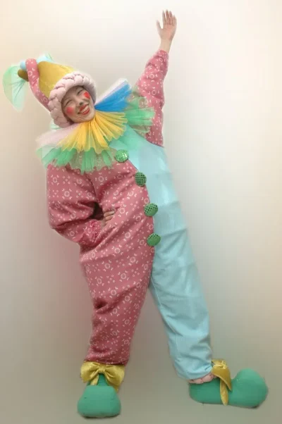 Костюм: клоун. Косичка