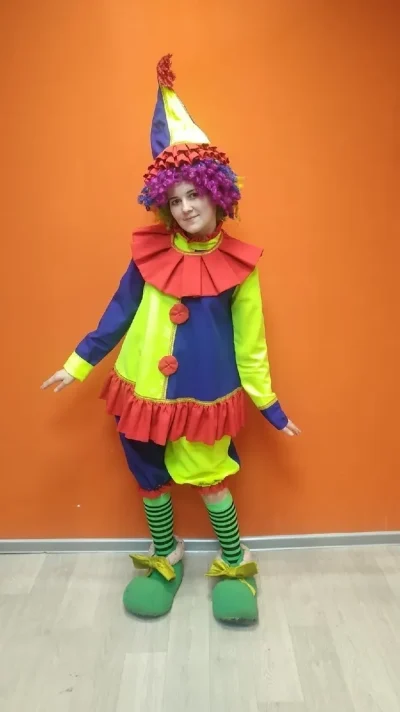 Клоун девочка
