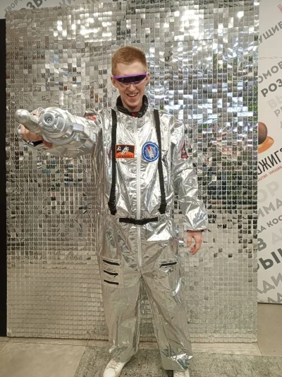 Взрослый костюм — космонавт