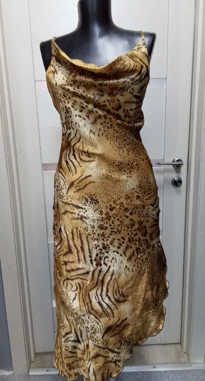 Платье вечернее длинное